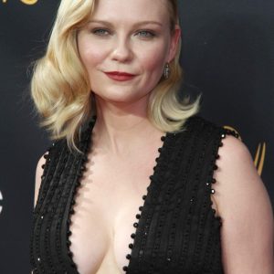 kirsten dunst cleavage 158 photos 48