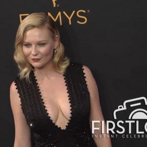 kirsten dunst cleavage 158 photos 69