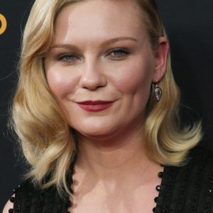 kirsten dunst cleavage 158 photos 82 3