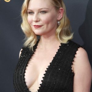 kirsten dunst cleavage 158 photos 82