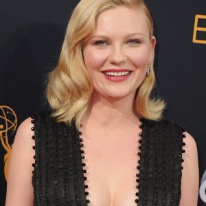 kirsten dunst cleavage 158 photos 86