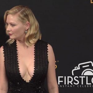 kirsten dunst cleavage 158 photos 9 1