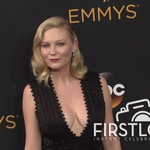 kirsten dunst cleavage 158 photos 94