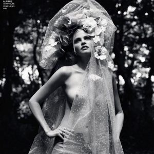 lara stone topless 1 photo 31