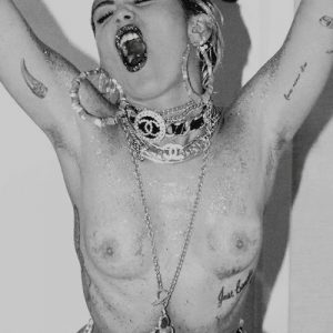 miley cyrus topless 2 bw photos 4