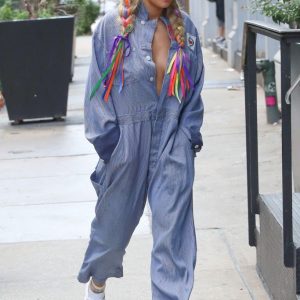 rita ora braless 34 photos 70