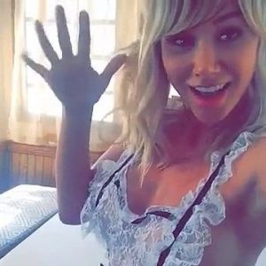 sara underwood sexy 24 photos video 25