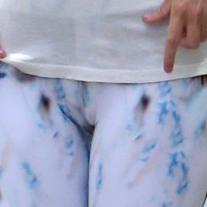 taylor swift cameltoe 31 photos 77 1